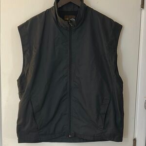 Carhartt Black Sleeveless Vest Weather-Resistant